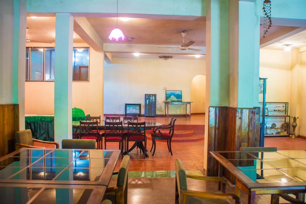 Hotel Gem Land Ratnapura Luaran gambar