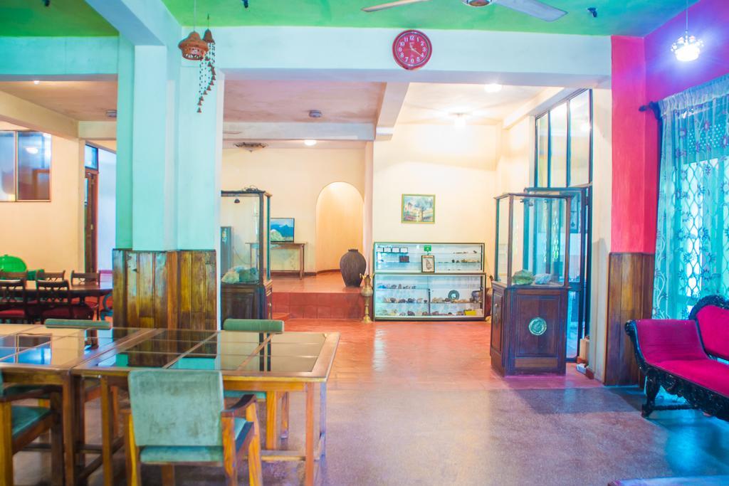 Hotel Gem Land Ratnapura Luaran gambar