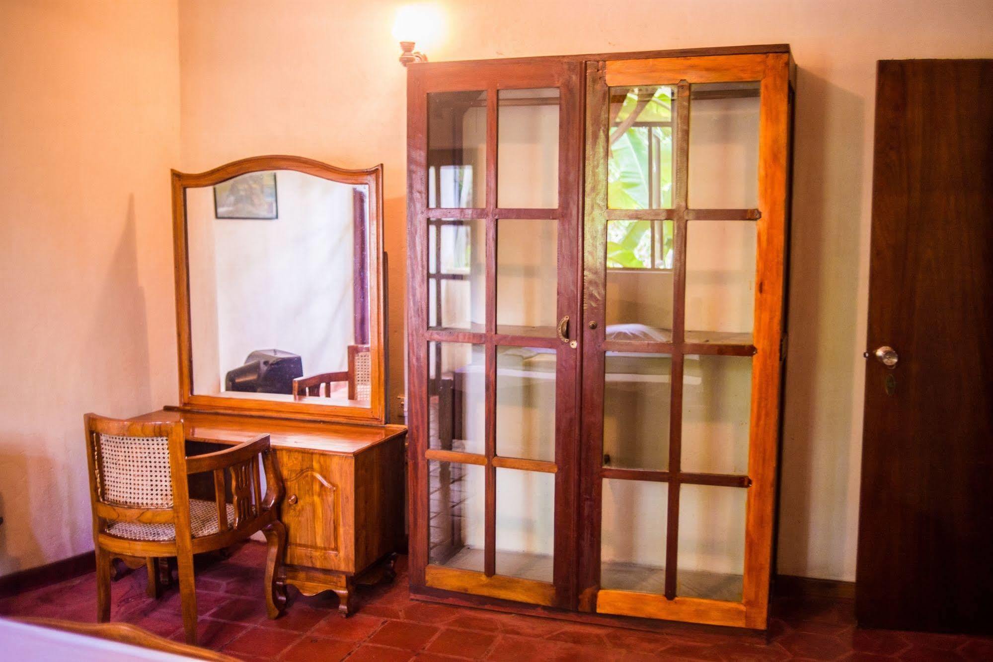 Hotel Gem Land Ratnapura Luaran gambar
