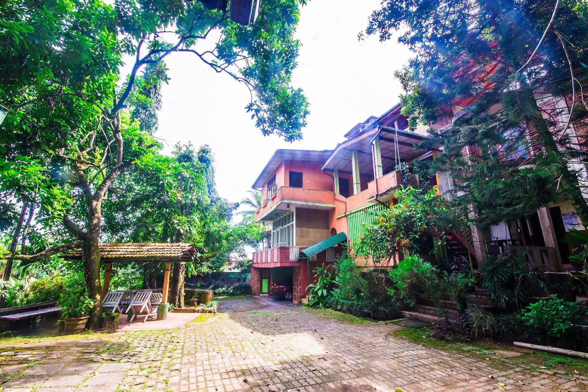 Hotel Gem Land Ratnapura Luaran gambar
