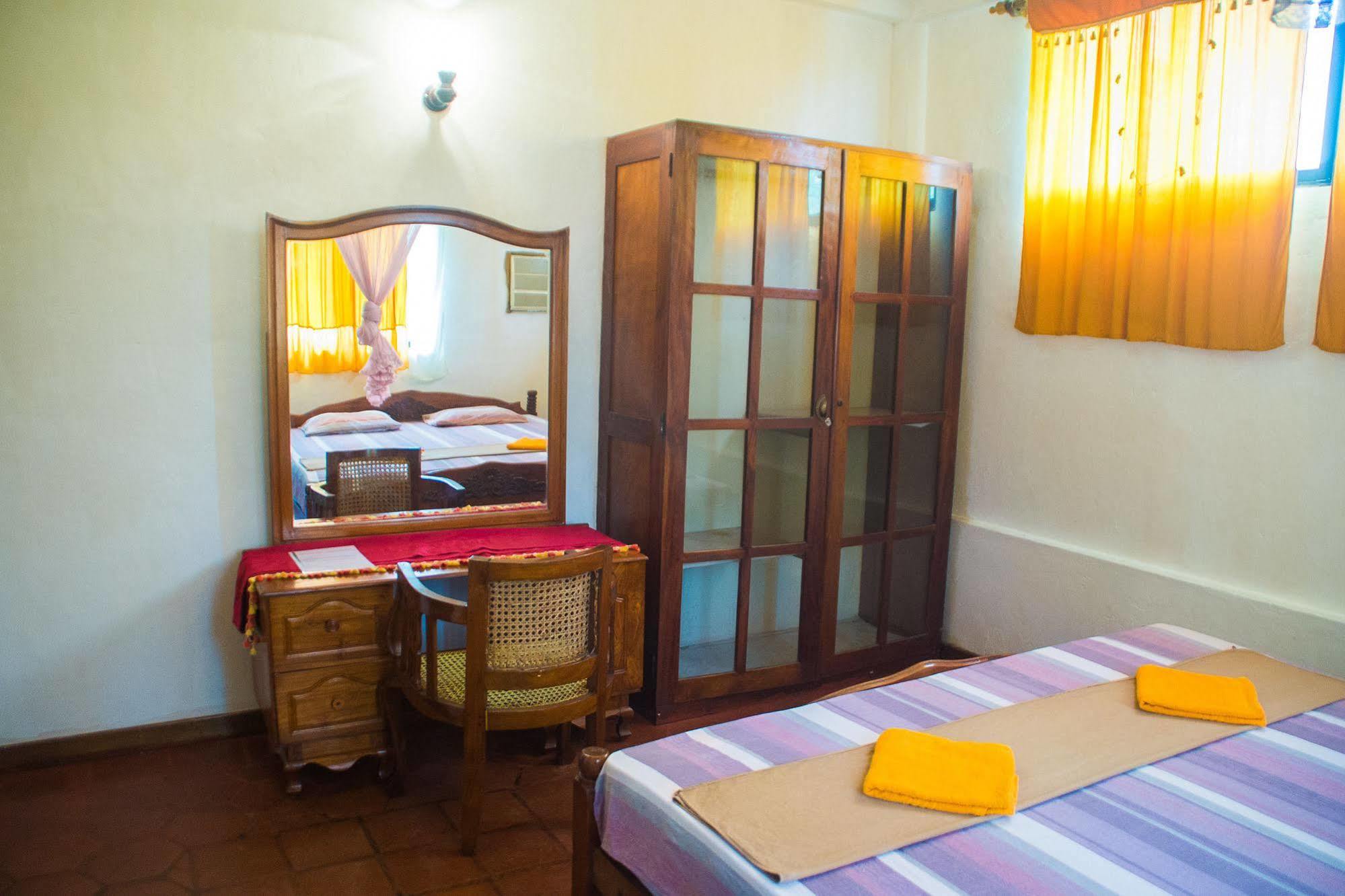 Hotel Gem Land Ratnapura Luaran gambar